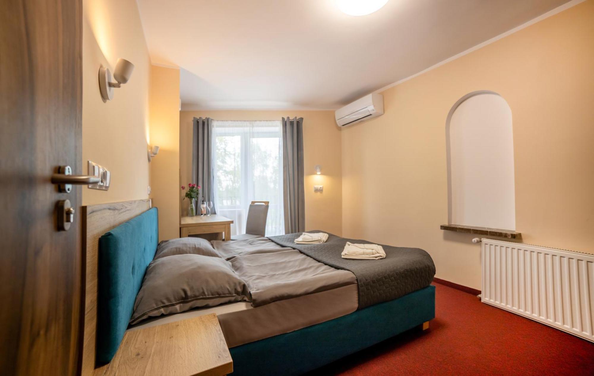 Nisko Zlote Pioro B&B 외부 사진